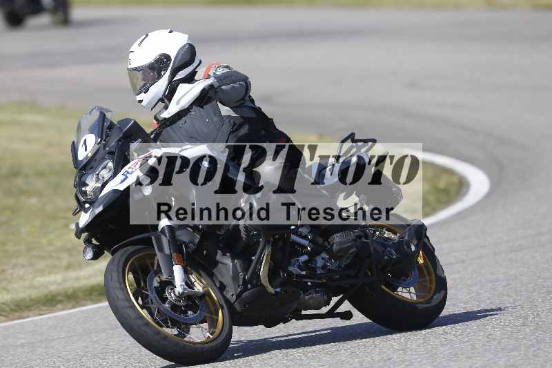 /01 02.04.2026 MAZ ADR/Gruppe gelb Gruppe gruen/1